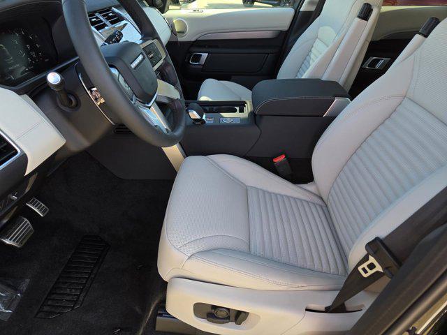 new 2026 Land Rover Discovery car, priced at $75,776