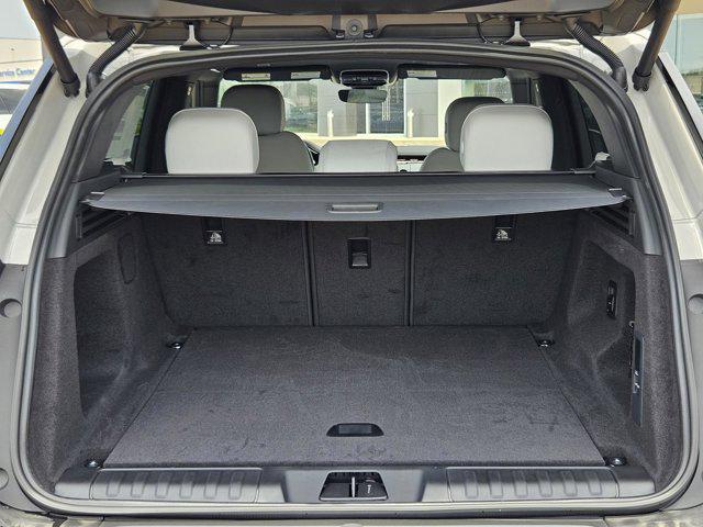 new 2025 Land Rover Range Rover Sport car, priced at $84,345