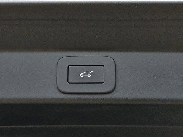 new 2025 Land Rover Range Rover Sport car, priced at $84,345