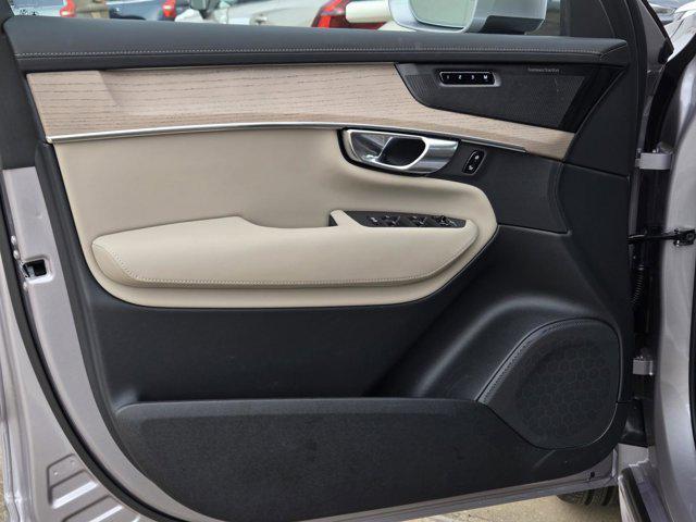 used 2026 Volvo XC90 car, priced at $67,000