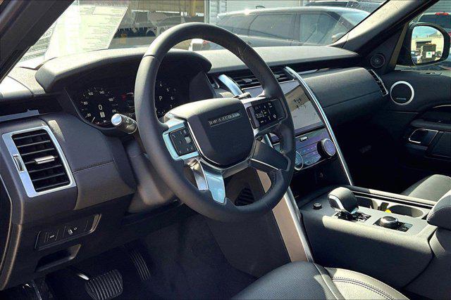 new 2025 Land Rover Discovery car, priced at $65,242