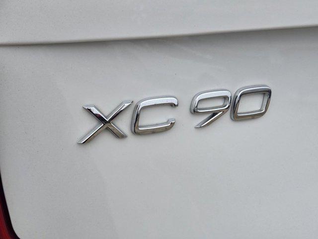 used 2025 Volvo XC90 Plug-In Hybrid car, priced at $60,500