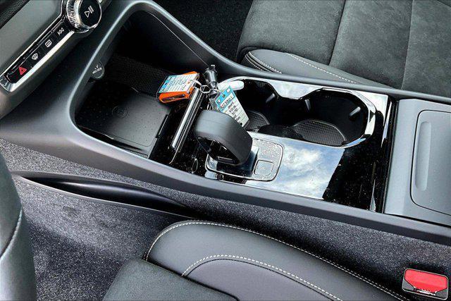 used 2024 Volvo XC40 Recharge Pure Electric car, priced at $32,000