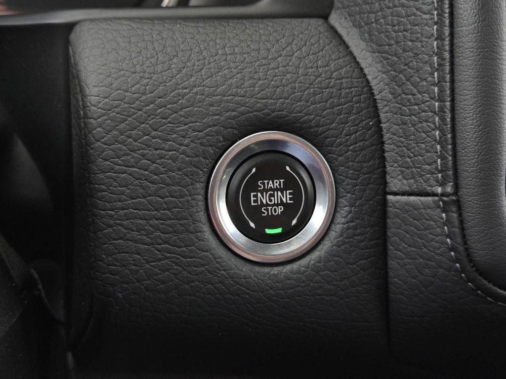 used 2021 GMC Yukon car, priced at $49,490