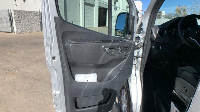 used 2022 Mercedes-Benz Sprinter 2500 car, priced at $55,999