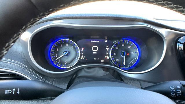 new 2026 Chrysler Pacifica car, priced at $43,704