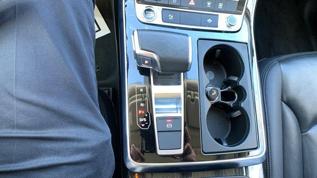 used 2024 Audi Q7 car, priced at $40,899