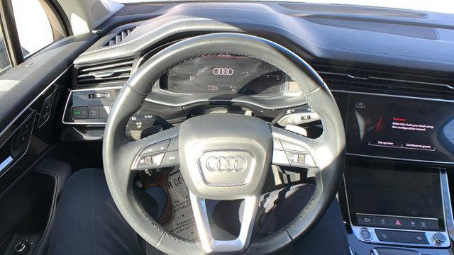 used 2024 Audi Q7 car, priced at $40,899