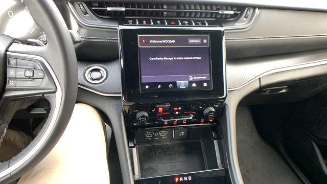 used 2024 Jeep Grand Cherokee car, priced at $29,299