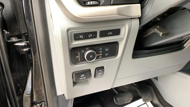 used 2021 Ford F-150 car, priced at $32,499