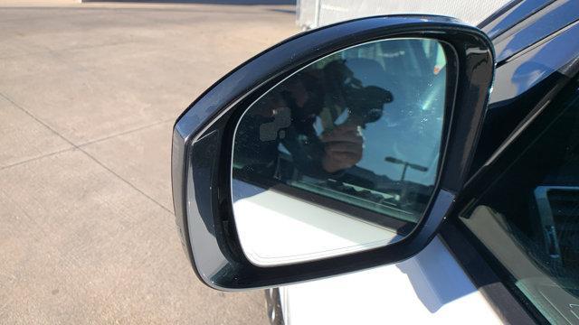 used 2024 Land Rover Discovery car, priced at $37,299