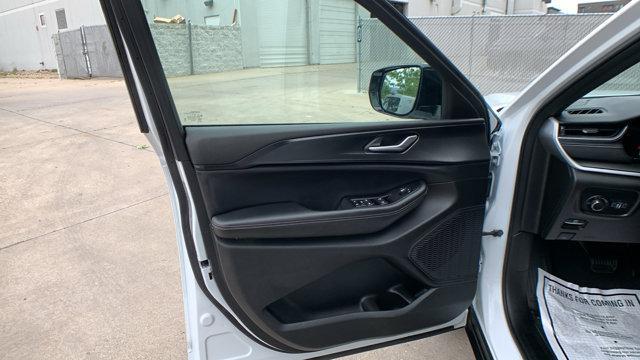 used 2024 Jeep Grand Cherokee L car, priced at $30,999