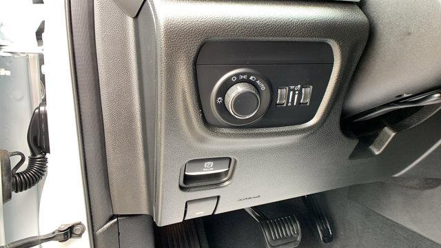 used 2024 Jeep Grand Cherokee L car, priced at $30,999