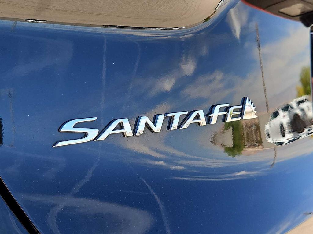 used 2022 Hyundai Santa Fe car, priced at $25,299