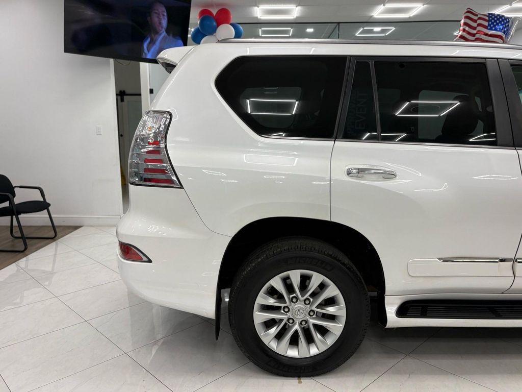 used 2018 Lexus GX 460 car, priced at $23,895