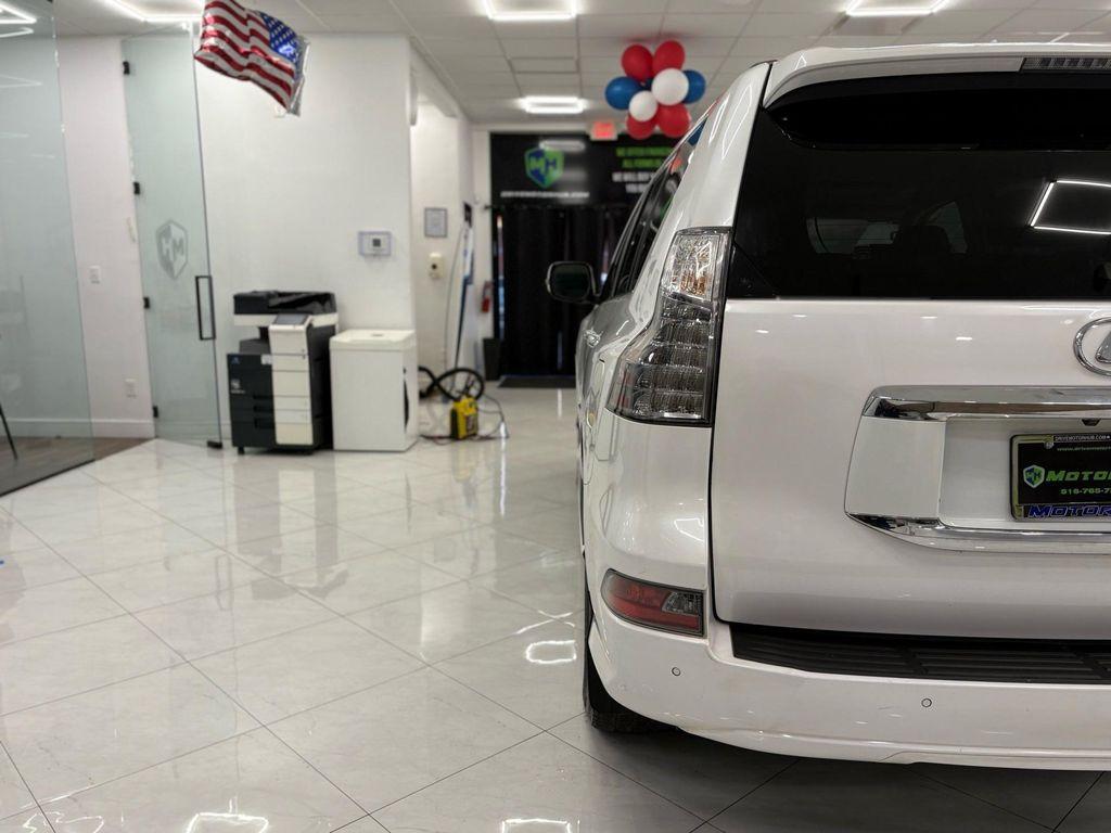 used 2018 Lexus GX 460 car, priced at $23,895
