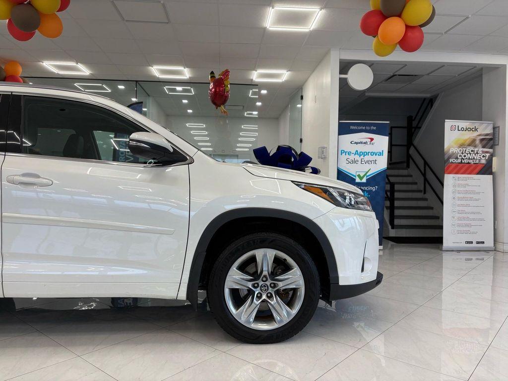 used 2018 Toyota Highlander car, priced at $24,595