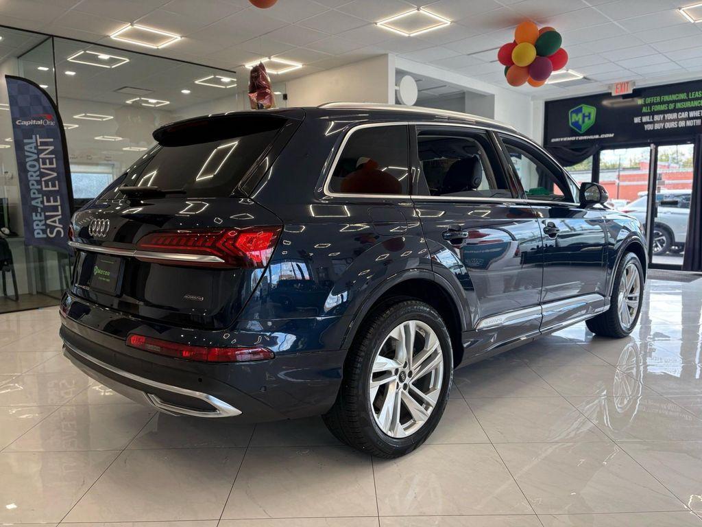 used 2024 Audi Q7 car, priced at $39,395