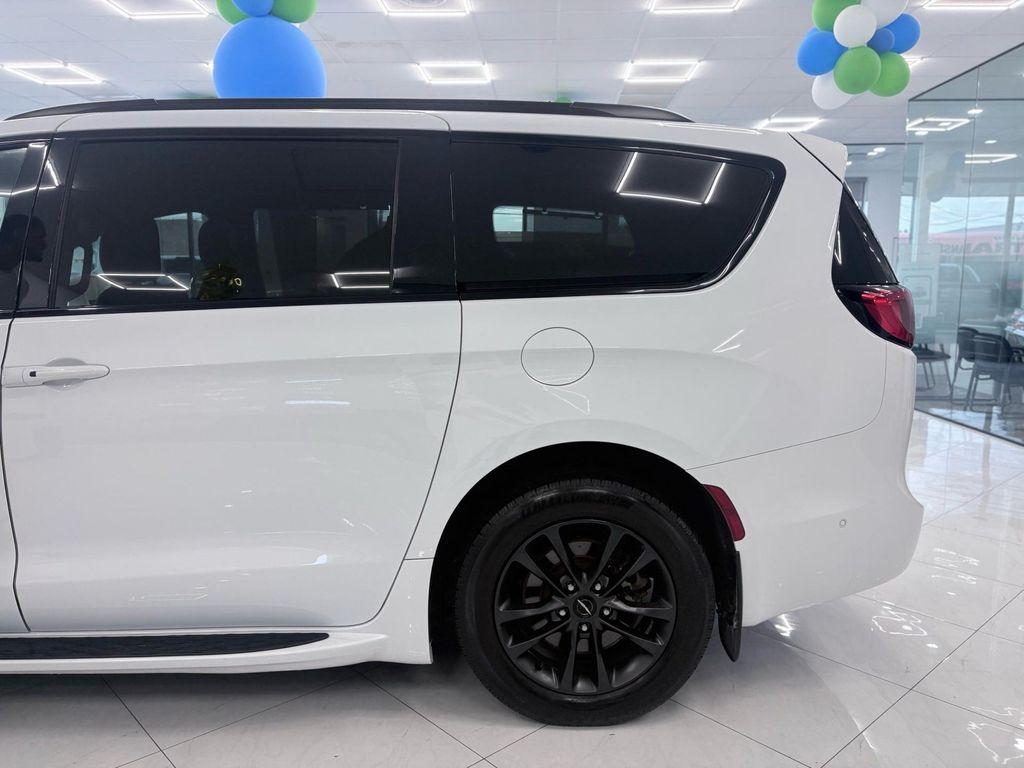 used 2020 Chrysler Pacifica car, priced at $24,995