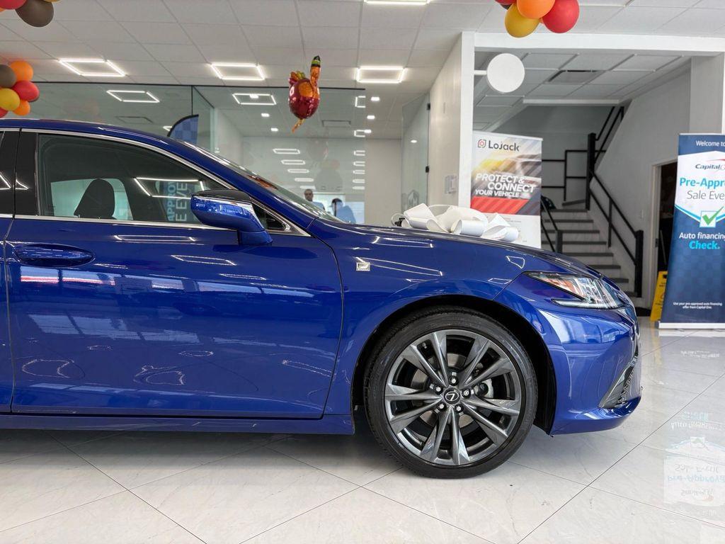 used 2020 Lexus ES 350 car, priced at $25,295