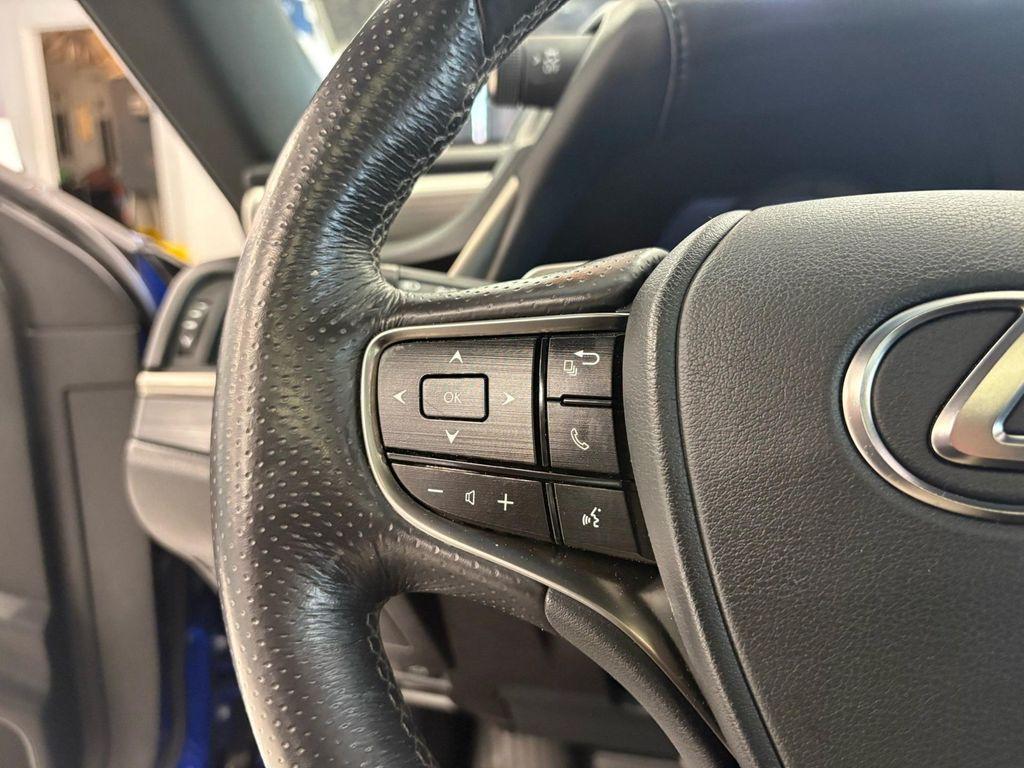 used 2020 Lexus ES 350 car, priced at $25,295