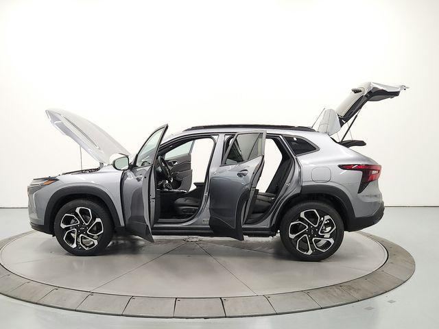 new 2026 Chevrolet Trax car, priced at $26,131