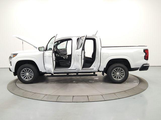 new 2026 Chevrolet Colorado car, priced at $36,596