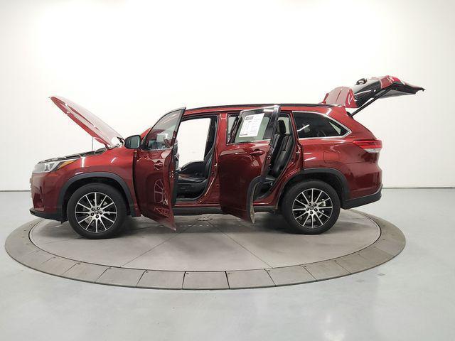 used 2017 Toyota Highlander car, priced at $19,998