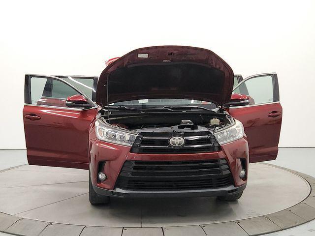 used 2017 Toyota Highlander car, priced at $19,998