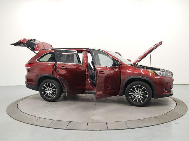 used 2017 Toyota Highlander car, priced at $19,998