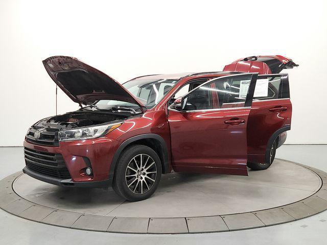 used 2017 Toyota Highlander car, priced at $19,998