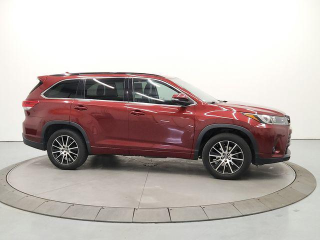 used 2017 Toyota Highlander car, priced at $19,998