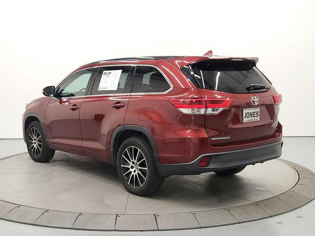 used 2017 Toyota Highlander car, priced at $19,998