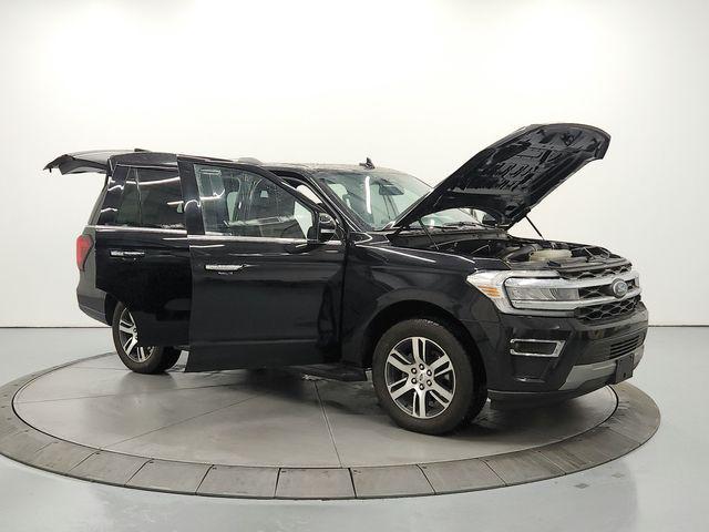 used 2024 Ford Expedition car, priced at $41,771