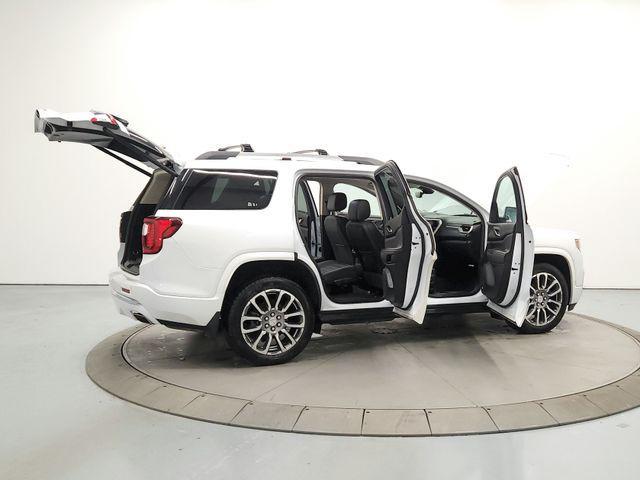 used 2023 GMC Acadia car, priced at $33,788