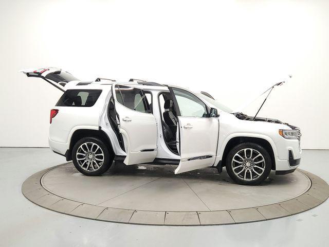 used 2023 GMC Acadia car, priced at $33,788