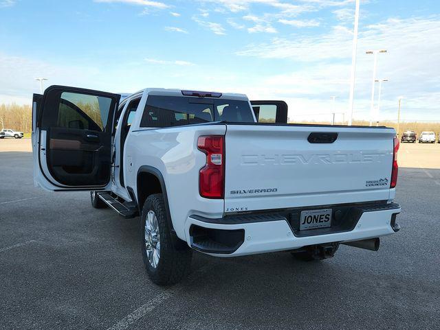 used 2022 Chevrolet Silverado 2500 car, priced at $49,691