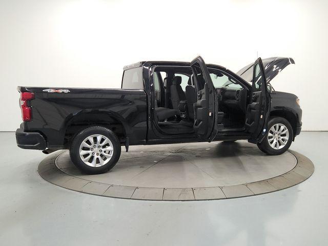 used 2022 Chevrolet Silverado 1500 car, priced at $33,201