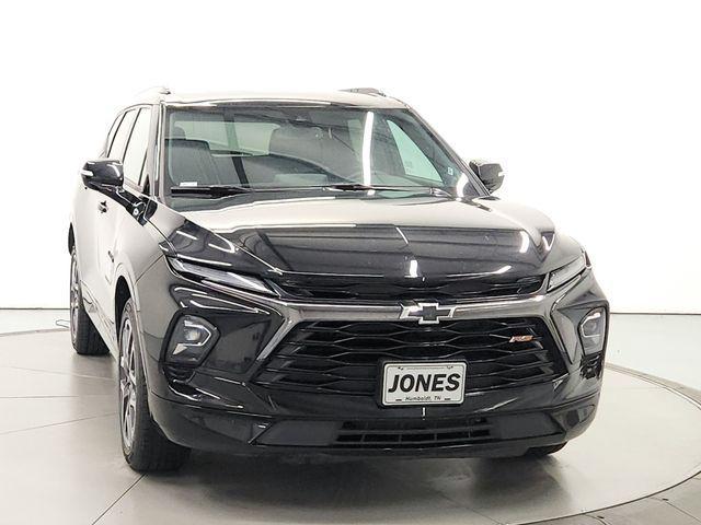 used 2025 Chevrolet Blazer car, priced at $34,616