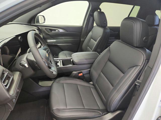 new 2026 Chevrolet Traverse car, priced at $42,686