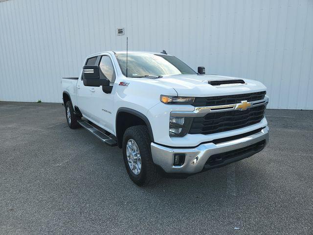 used 2025 Chevrolet Silverado 2500 car, priced at $50,424