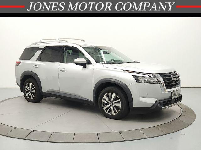 used 2022 Nissan Pathfinder car, priced at $29,302