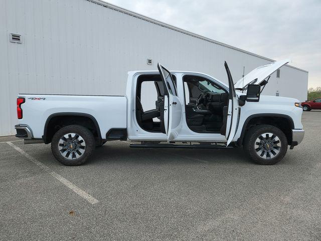 used 2025 Chevrolet Silverado 2500 car, priced at $63,144