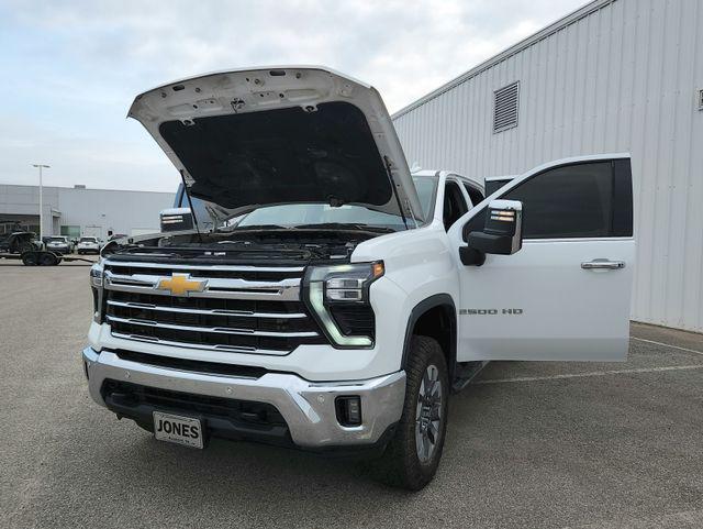 used 2025 Chevrolet Silverado 2500 car, priced at $63,144