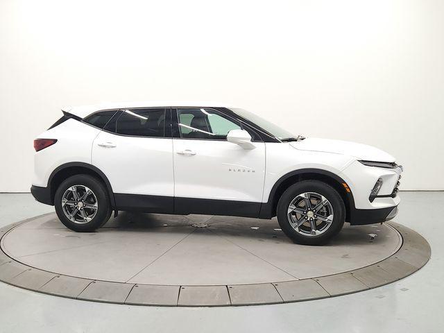 used 2025 Chevrolet Blazer car, priced at $29,474