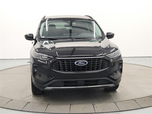 used 2025 Ford Escape car, priced at $28,260