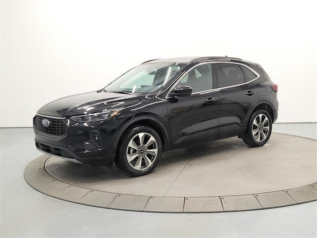 used 2025 Ford Escape car, priced at $28,260