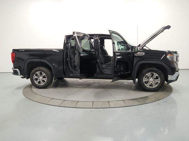 used 2025 GMC Sierra 1500 car, priced at $45,998