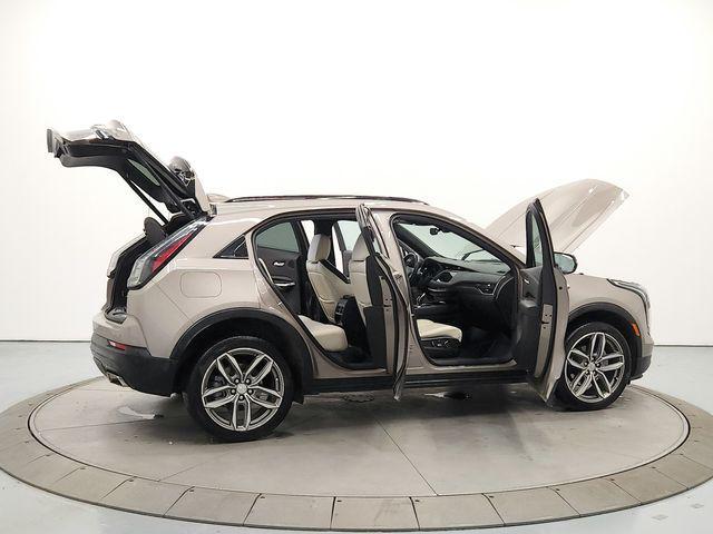 used 2023 Cadillac XT4 car, priced at $30,986