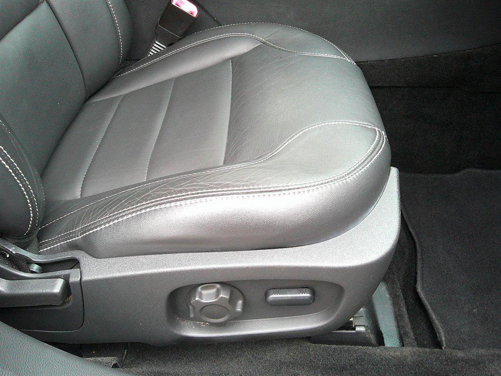 used 2011 Ford Taurus car, priced at $6,995